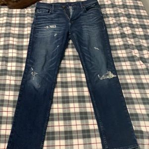 Hollister distressed jeans 32 x 32